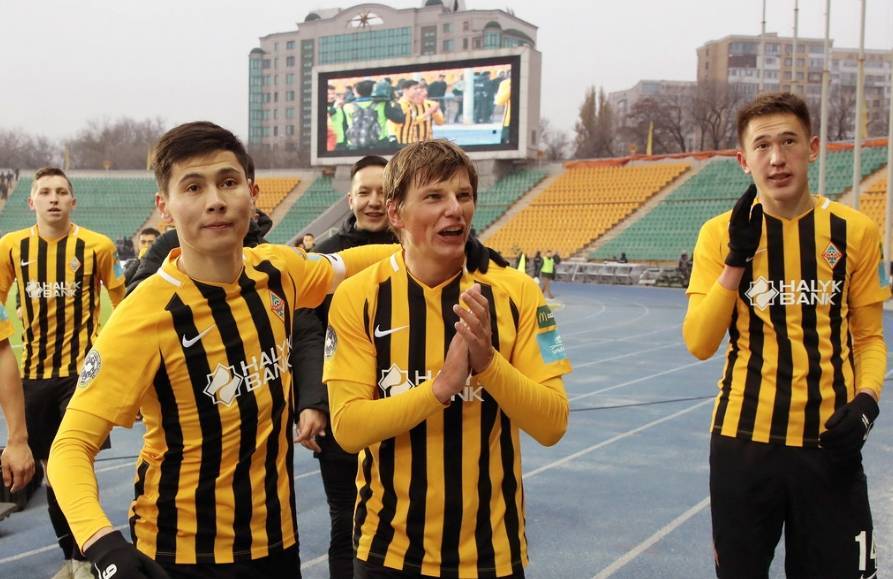 欧冠36强已经决出32个席位，哈萨克球队跻身正赛，穆帅命运明日揭晓